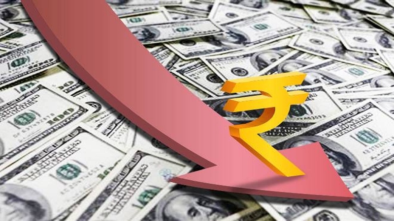 The Hitavada Rupee Snaps 3 Day Rise Slips To 69 17 - 