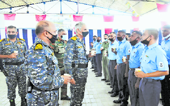 Indian Navy Chief visits INS Baaz, critical Naval Air Station that