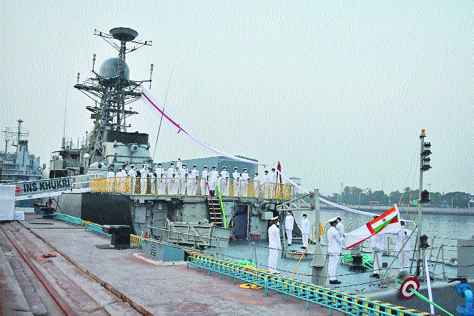 INS Khukri_1