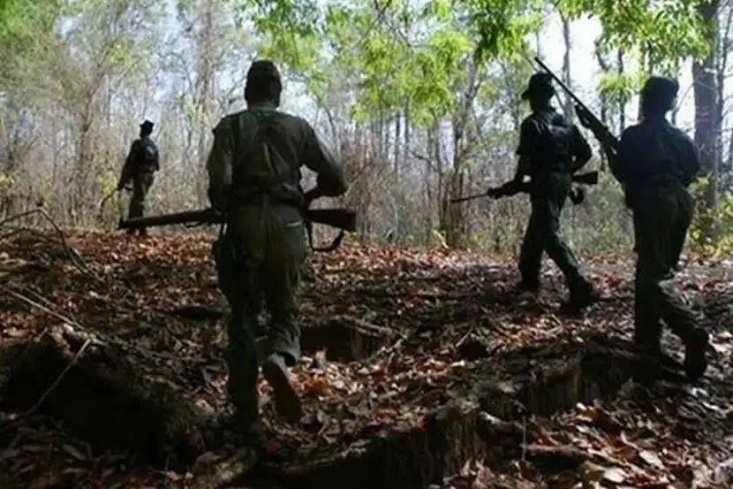 6 Naxals_1