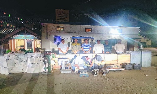 LCB busts fake tobacco making unit in Veltur - The Hitavada