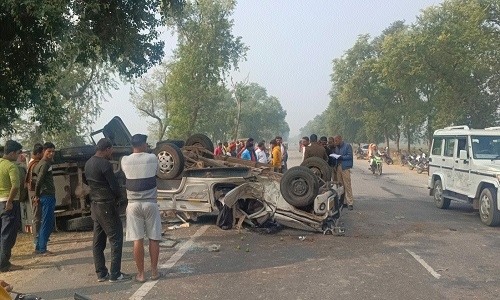 Jeeps collides head on with police vehicle; 1 SAF jawan killed, 6 ...