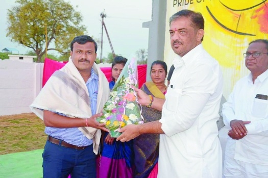 Sports Minister Kedar 