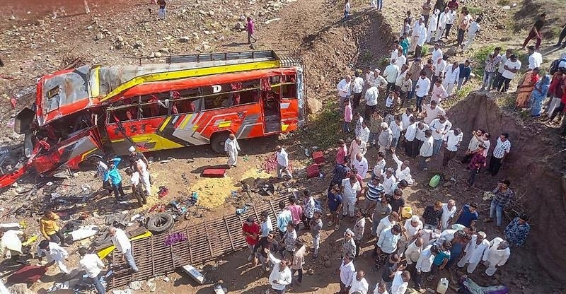 24 killed after bus falls