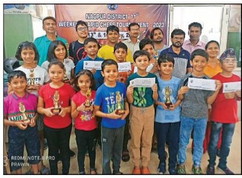 Bodele wins chess title