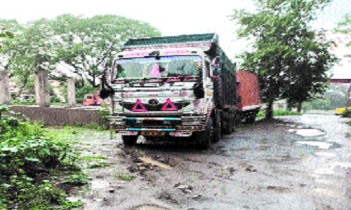 Sand laden dumper kills