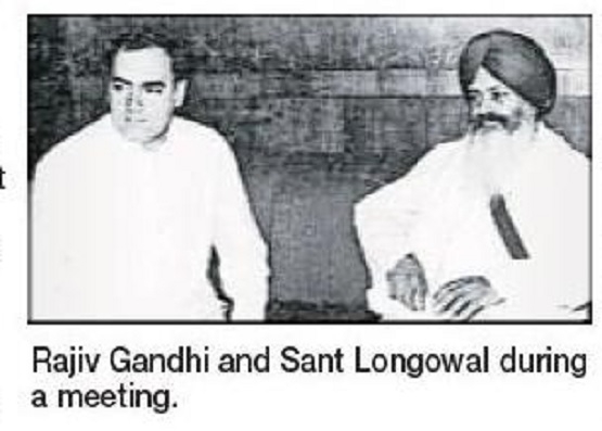 Rajiv Gandhi and Sant Longowal during a meeting.