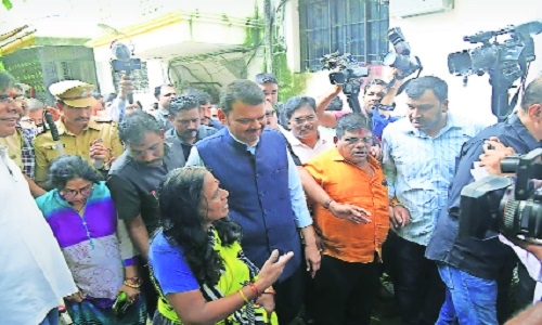 Fadnavis visits 