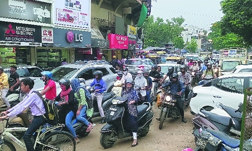 Diversion on Wardha Road 