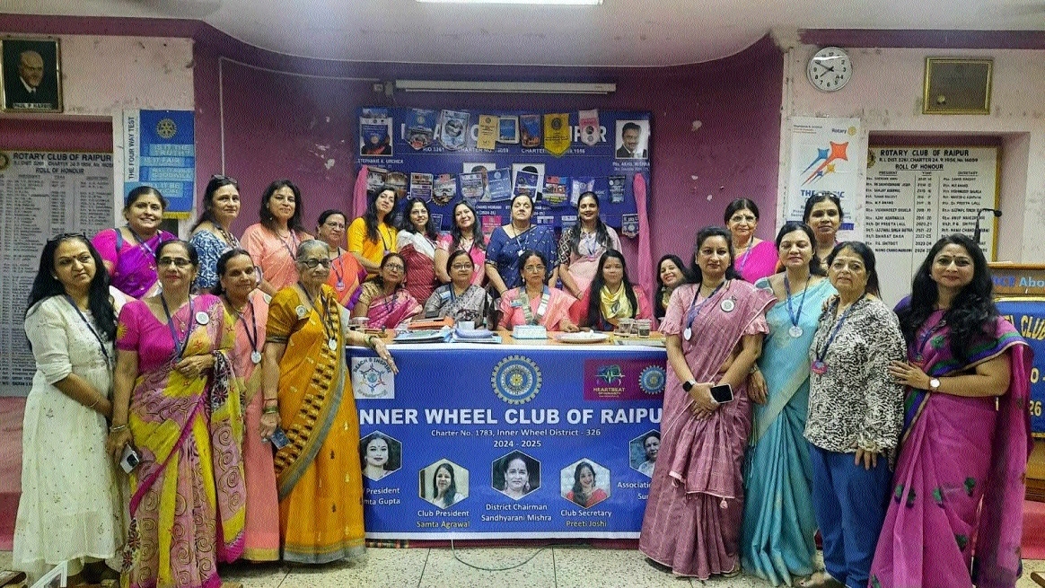 Innerwheel Club of Raipur visits 