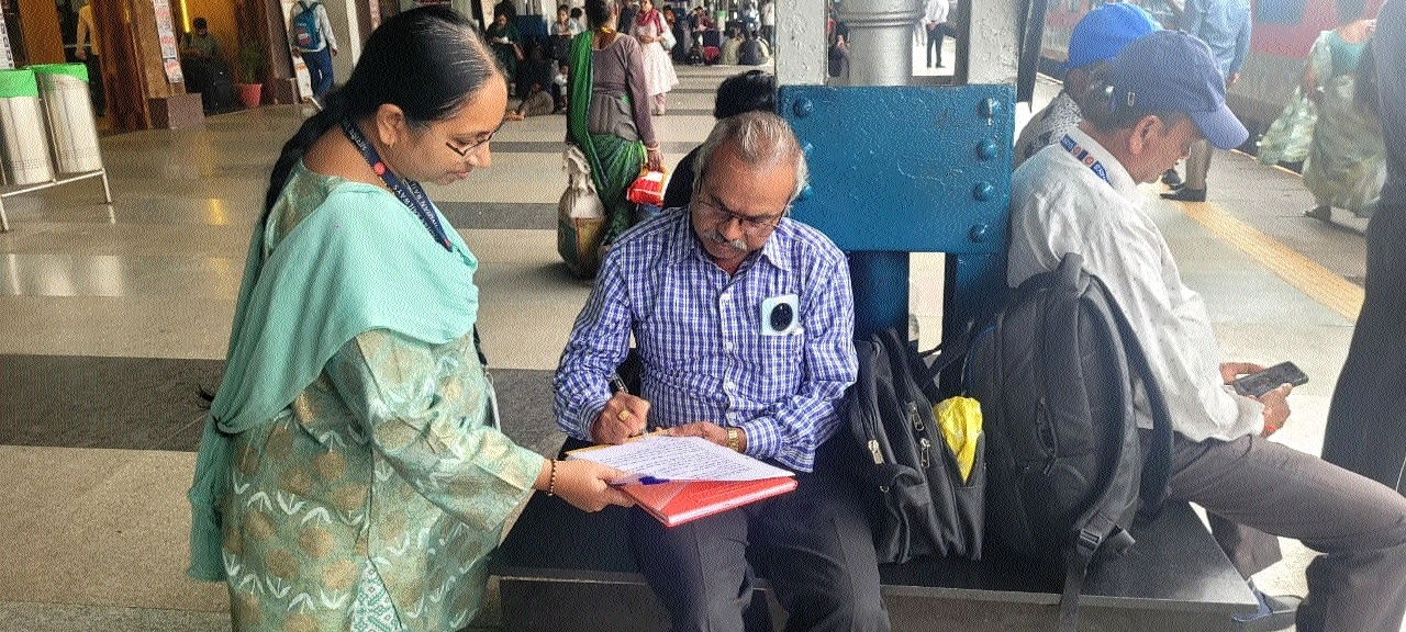 Jabalpur Railway Station Stall operators