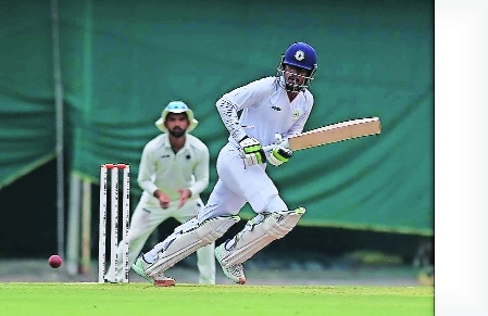 Rathod hammers ton to rescue Vidarbha