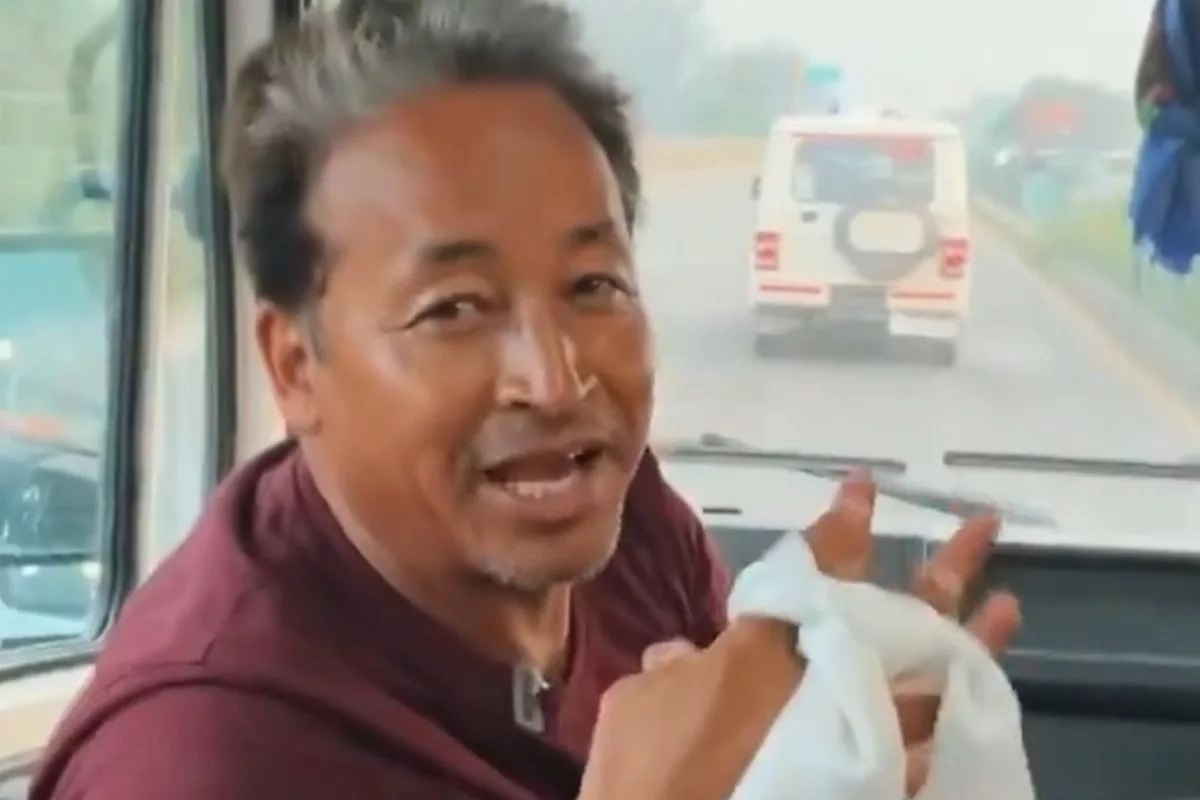 Wangchuk others detained at Delhi border