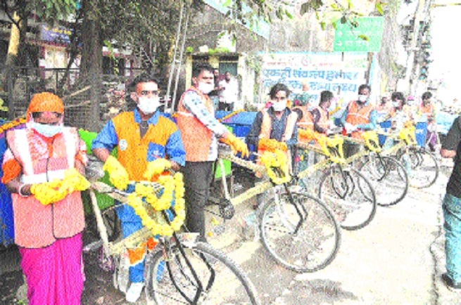 The inauguration of rickshaws 