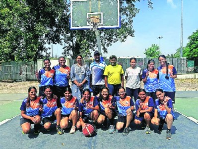 Ramdeobaba girls emerge basketball champions