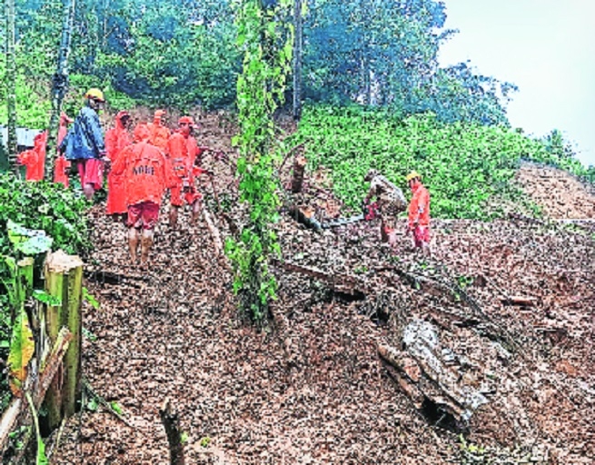 NDRF personnel