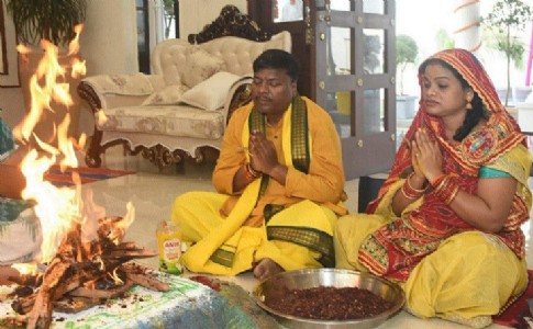 Minister Kashyap performs Griha Pravesh at New Govt Residence