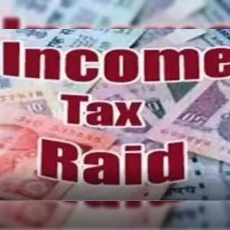 Income Tax sleuths raid