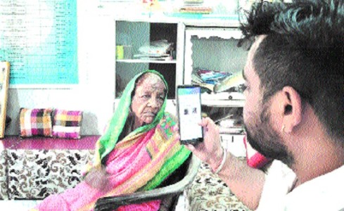 Special camps organised at old age homes in district for issuing Ayushman cards