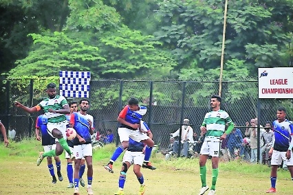 Football match ref attacked by players