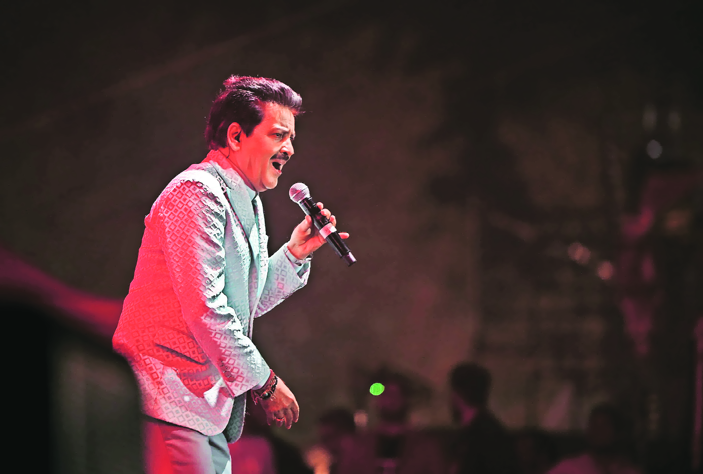 Timeless tunes of Udit Narayan charm 