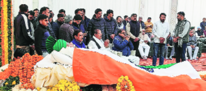 Chautala cremated with State honours