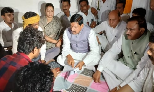 CM meets victim Dalit family