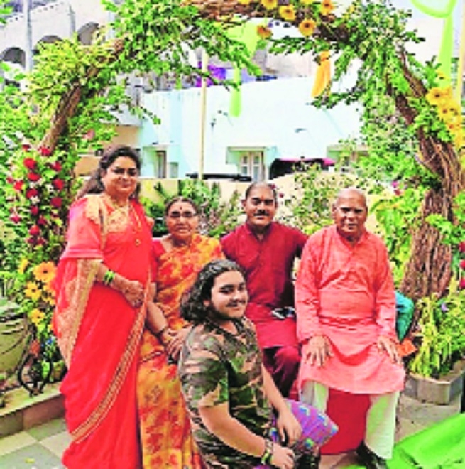 Rajesh Adhau with his parents 