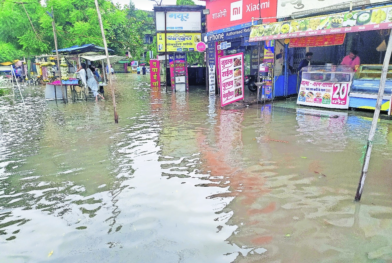 These shops on KDK College