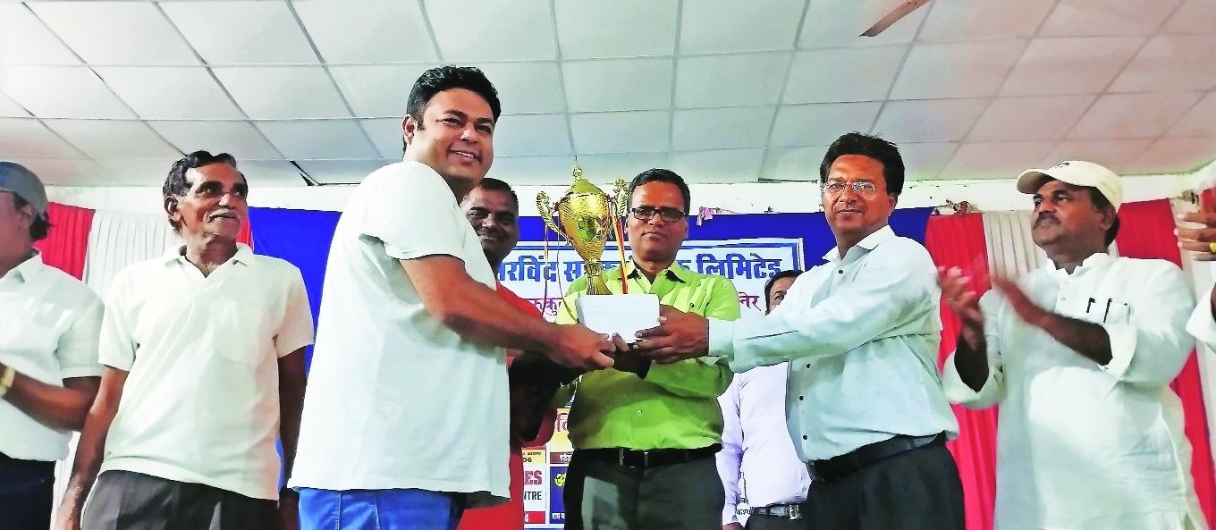 Barat wins rapid chess meet